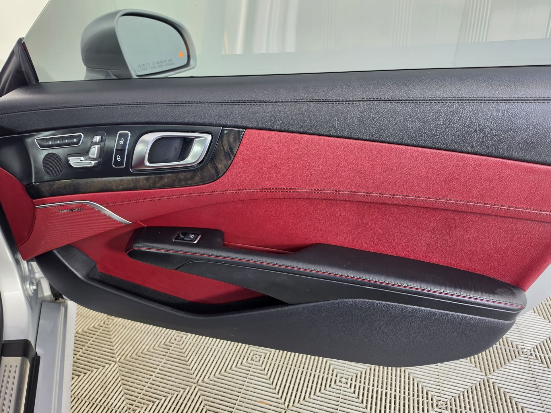 2013 Mercedes-Benz SL-Class SL550 - Photo 24