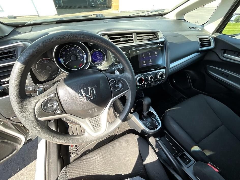 Used 2015 Silver Honda EX image 24