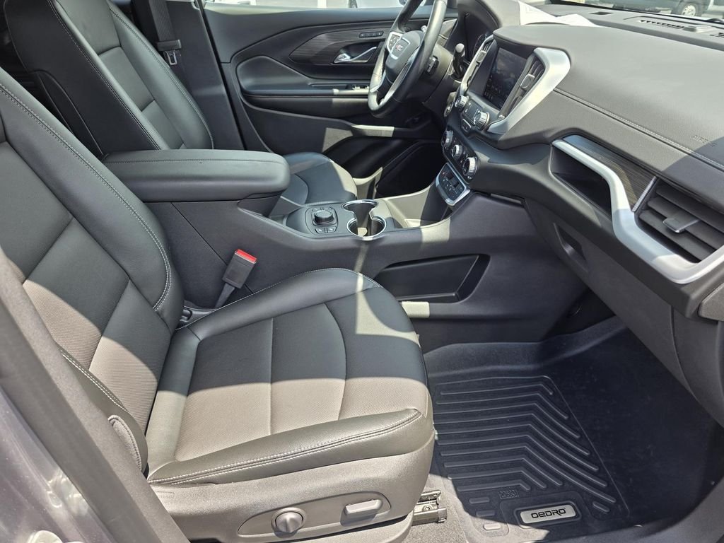 Used 2023 STERLING METALLIC GMC SLT image 20