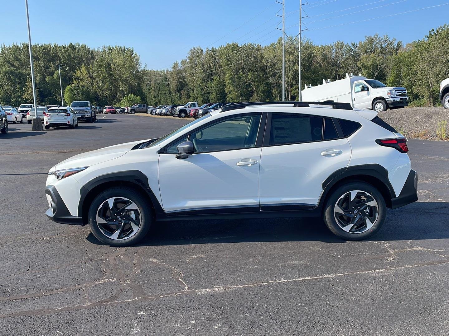 New 2026 CRYSTAL WHITE PEARL Subaru Limited image 2