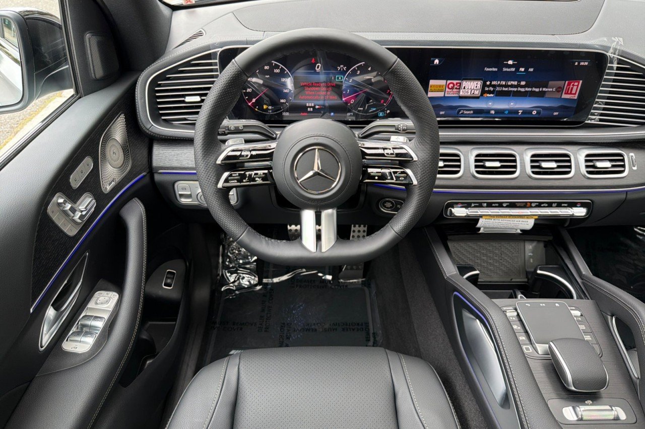 New 2026 Cirrus Silver Metallic Mercedes-Benz GLS 450 4MATIC® SUV image 13