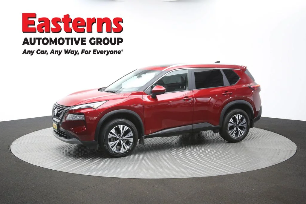 Used 2023 Red Nissan SV image 60