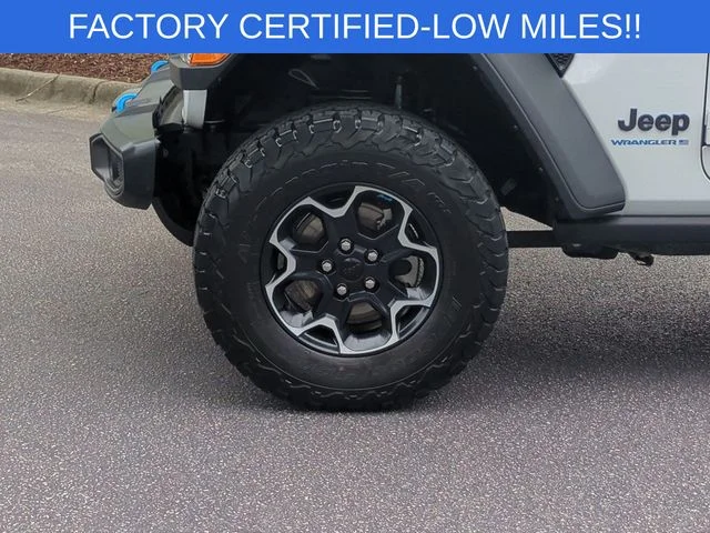 Used 2023 White Jeep Rubicon 4xe image 10