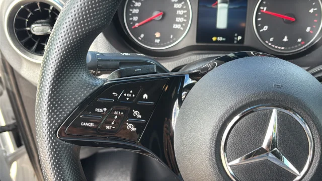 Used 2025  Mercedes-Benz Passenger 170 WB image 29
