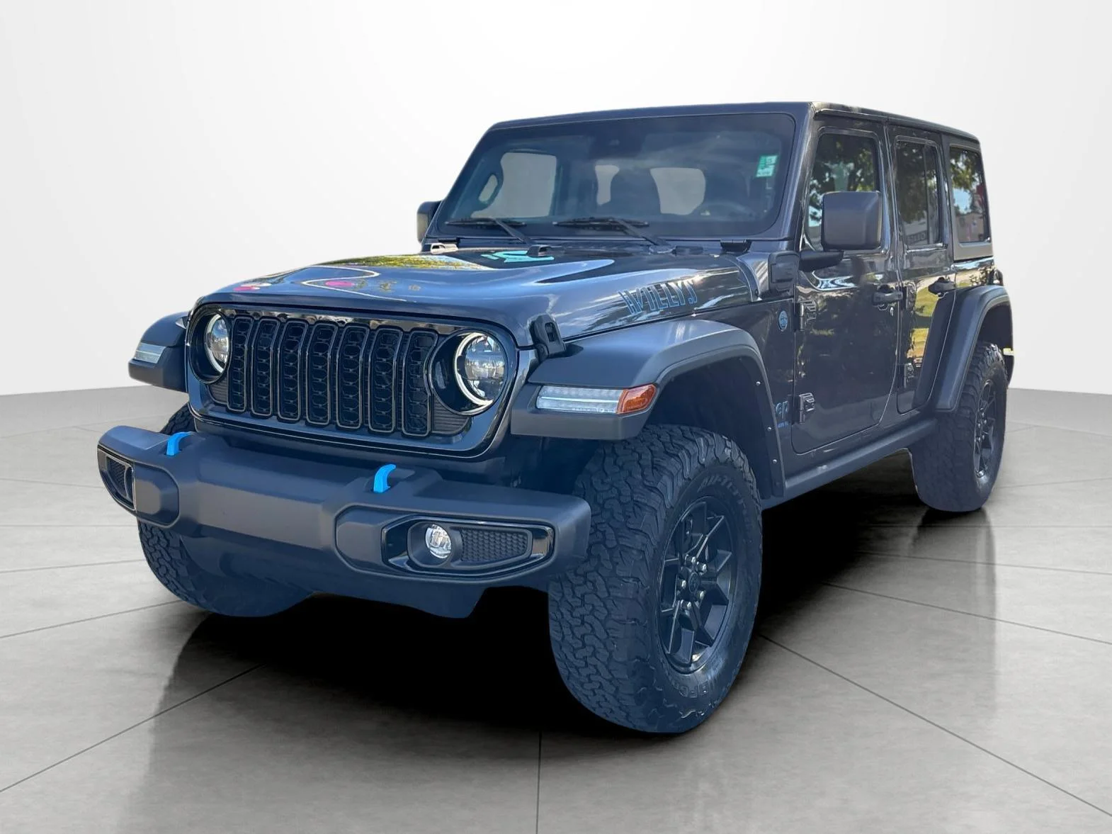 Used 2024 Granite Crystal Metallic Clearcoat Jeep Willys image 1