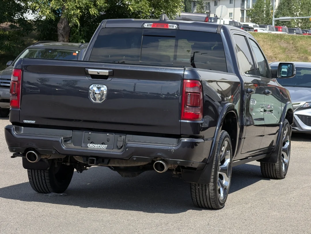 Used 2020 Silver RAM Longhorn - - 4x4 - EcoDiesel V6 - Panoramic Sunroof - Heated Leather Seats & More! image 8