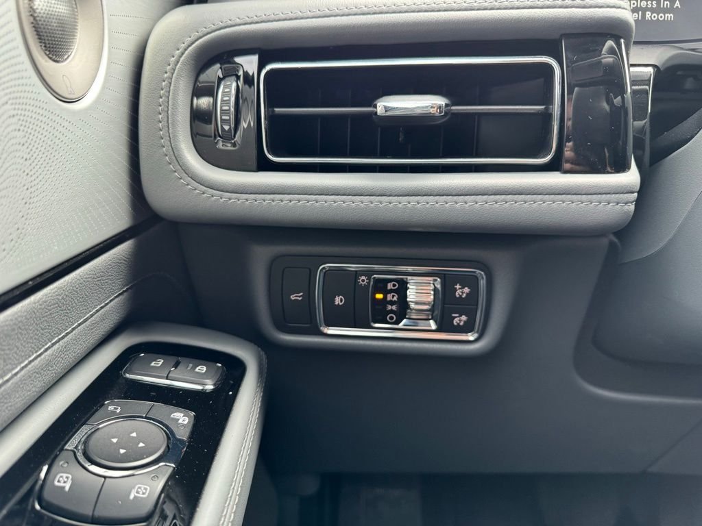 2020 Lincoln Aviator Reserve - Photo 23