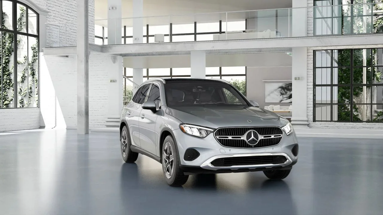 Certified Used 2026 Silver Mercedes-Benz 300 Sport Utility AMG® Lite image 1