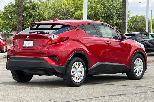Certified Used 2020 SUPERSONIC RED Toyota  image 5