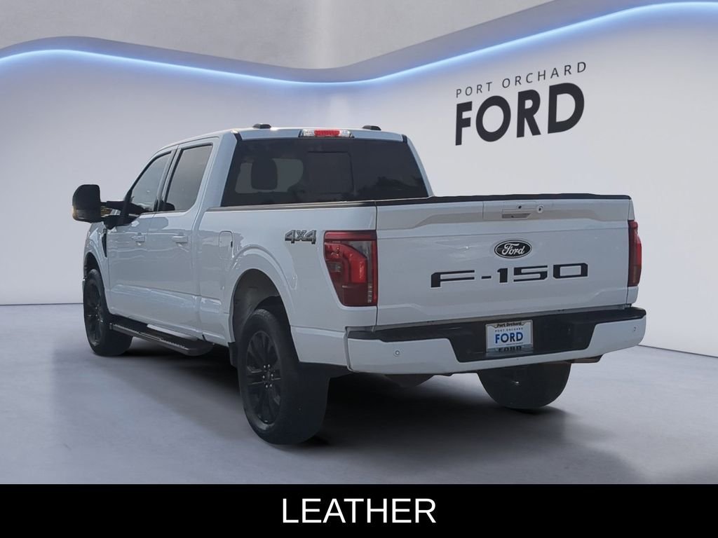 Used 2025  Ford Lariat image 5