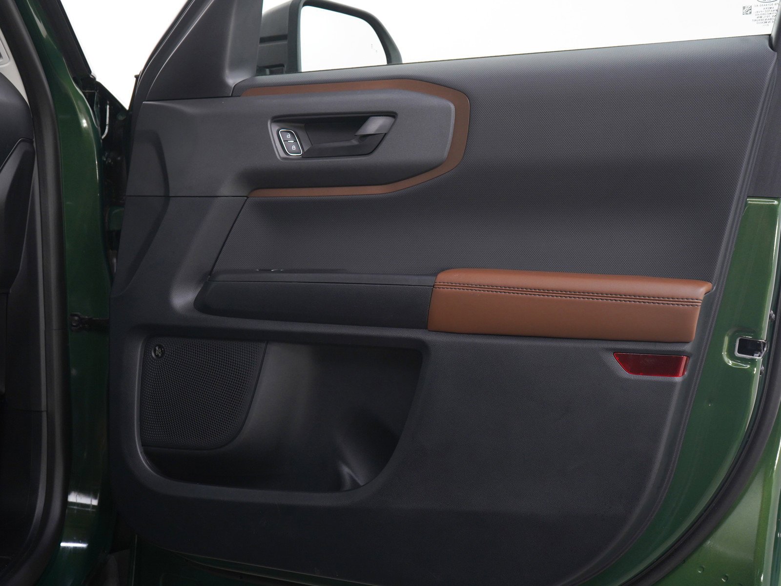 Used 2023 Green Metallic Ford Badlands image 9