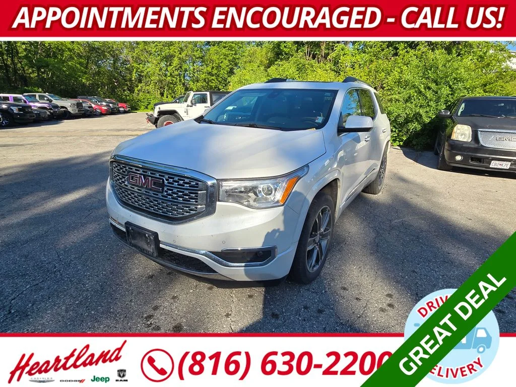 2019 GMC Acadia Denali AWD's photo