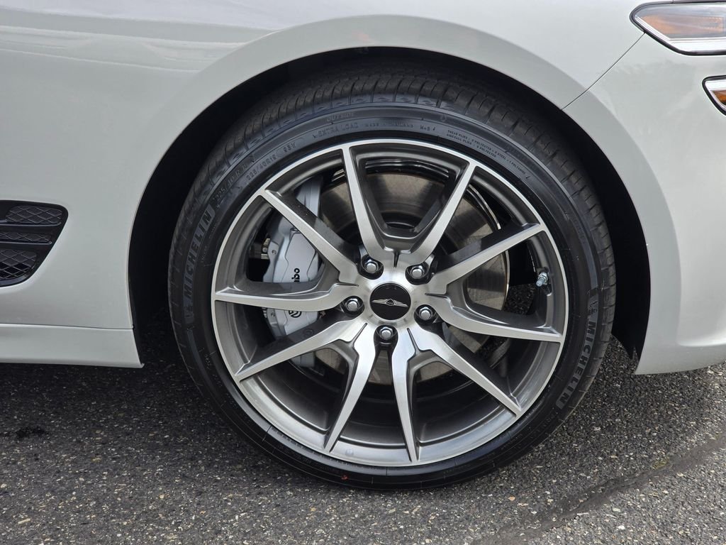 New 2026 Gray Genesis 2.5T PRESTIGE image 9