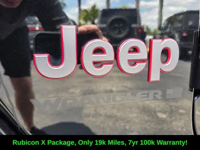 Certified Used 2025 Black Jeep Rubicon X image 11