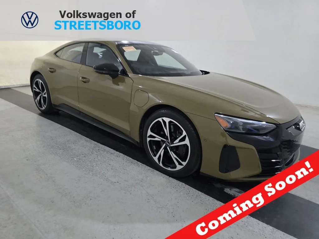 2022 Audi e-tron GT's photo