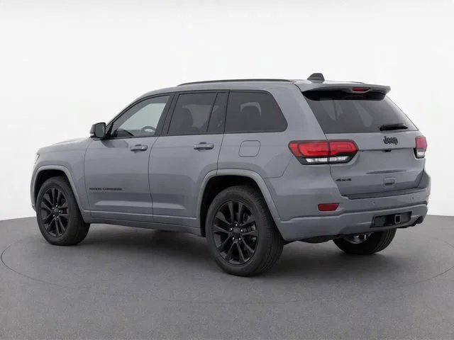 Used 2020 Sting-gray Clearcoat Jeep Altitude image 4