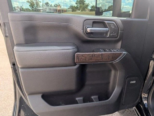 Used 2021 ONYX BLACK GMC Denali image 10