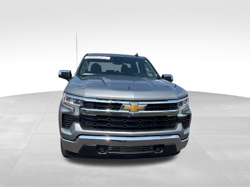 Used 2024 Gray Chevrolet LT image 10