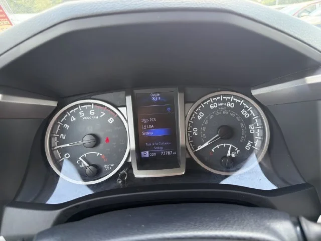 Used 2019 Red Toyota SR5 image 30