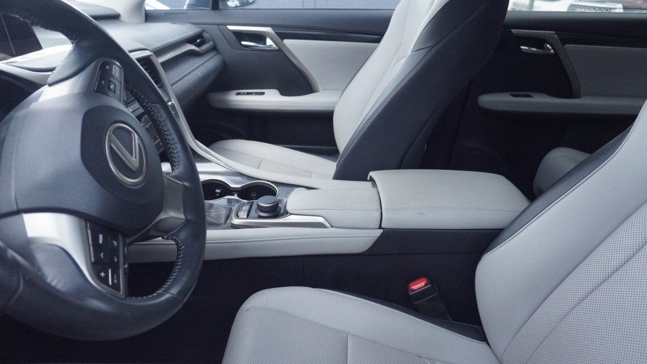 Used 2017 White Lexus RX 350 image 9
