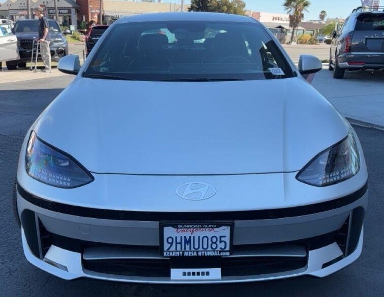 2023 Hyundai IONIQ 6 SEL - Photo 2