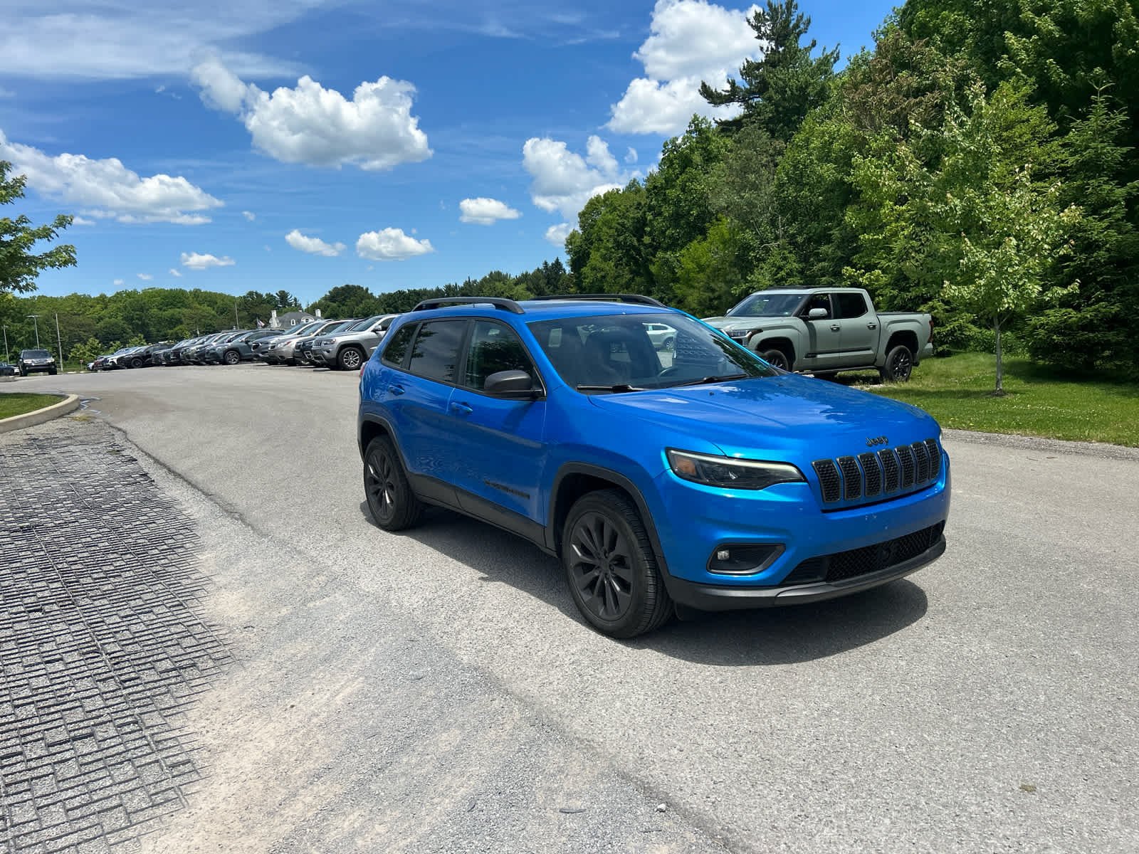 2021 Jeep Cherokee 2021 Jeep Cherokee 80th Anniversary Sport Utility
