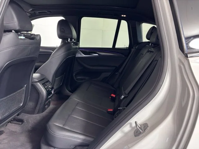 Used 2024 Alpine White BMW xDrive30i image 19