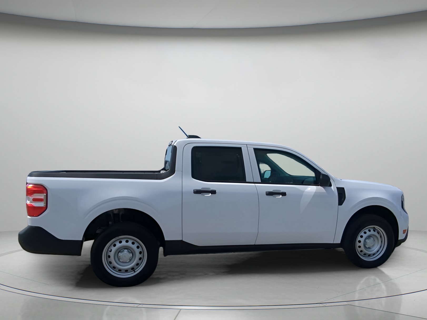 2026 Ford Maverick XL - Photo 28