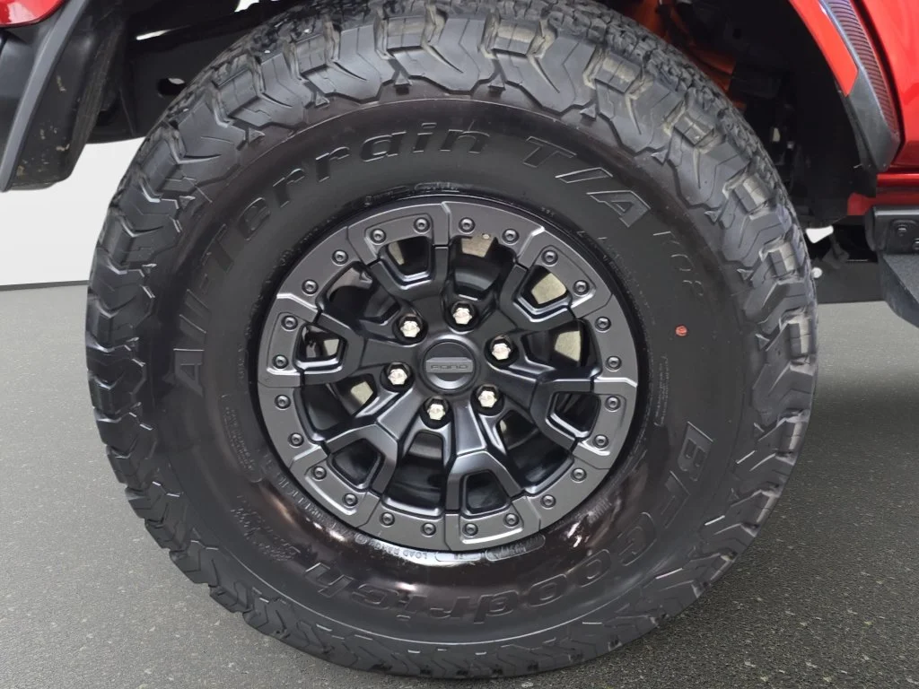 Used 2024 Red Ford Raptor image 33