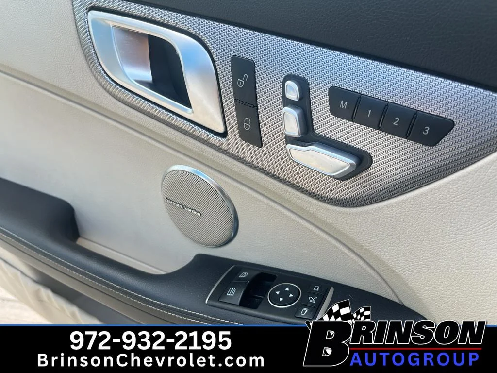 Used 2017 Polar White Mercedes-Benz 300 image 11
