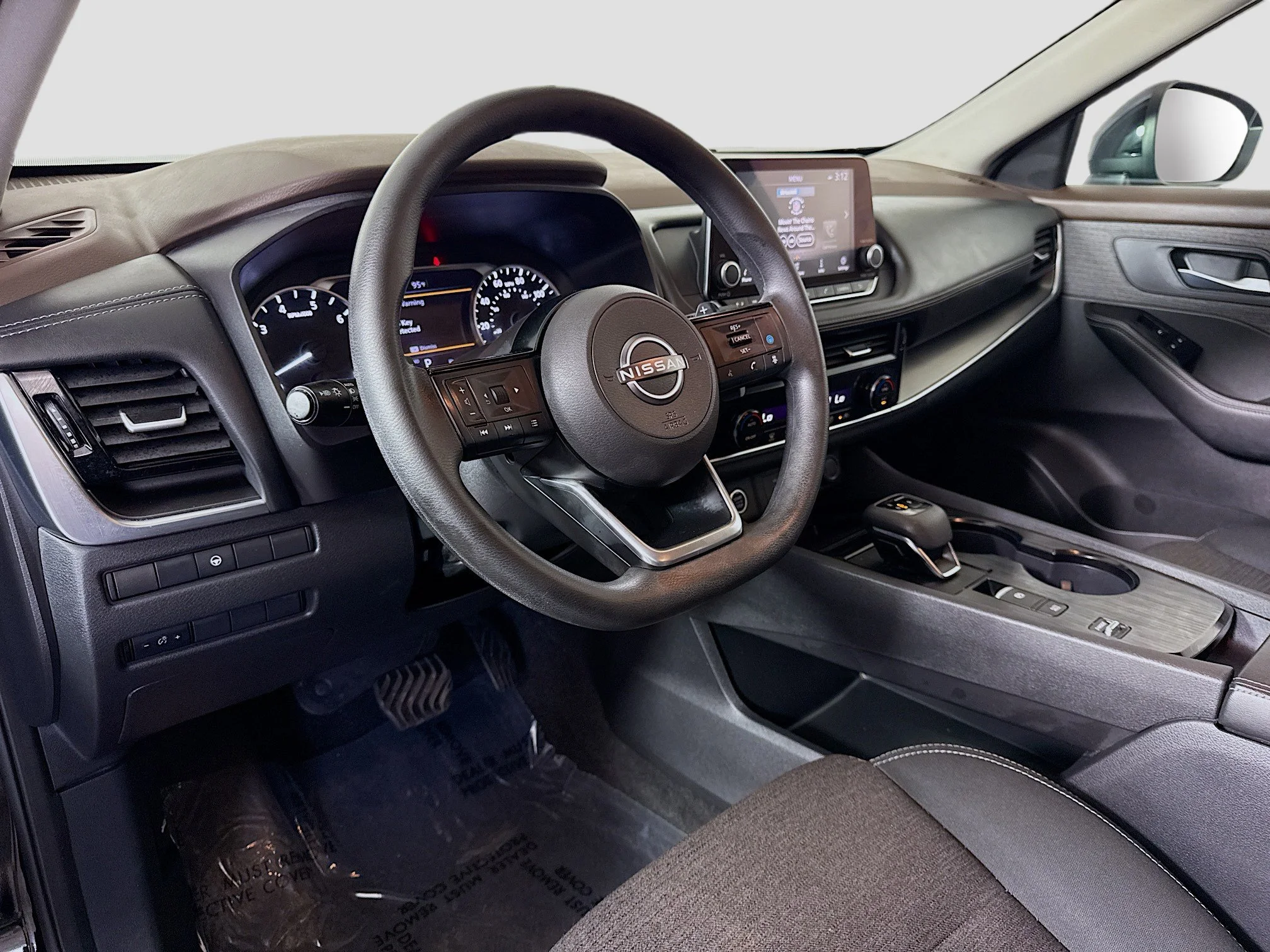 Used 2022 Super Black Nissan SV image 19
