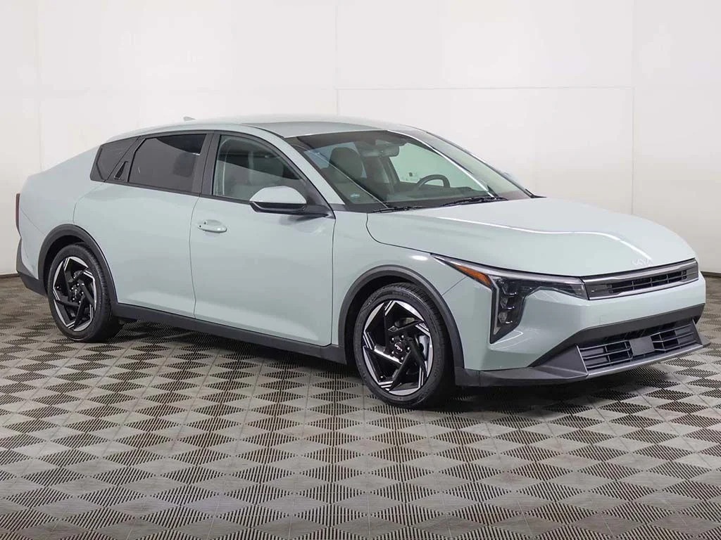 Used 2025 Gray Kia EX image 2