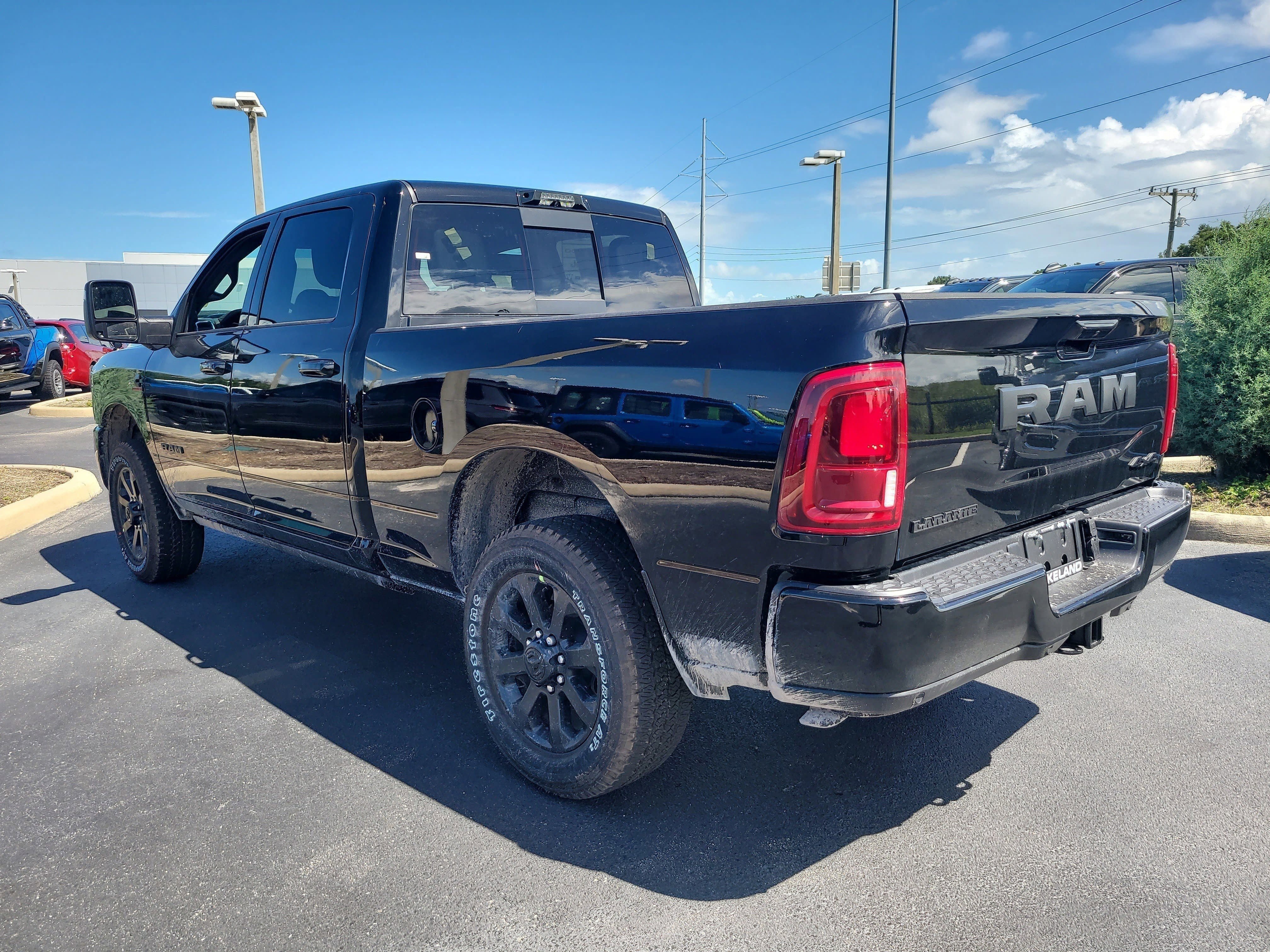 2026 RAM 2500 Laramie - Photo 8