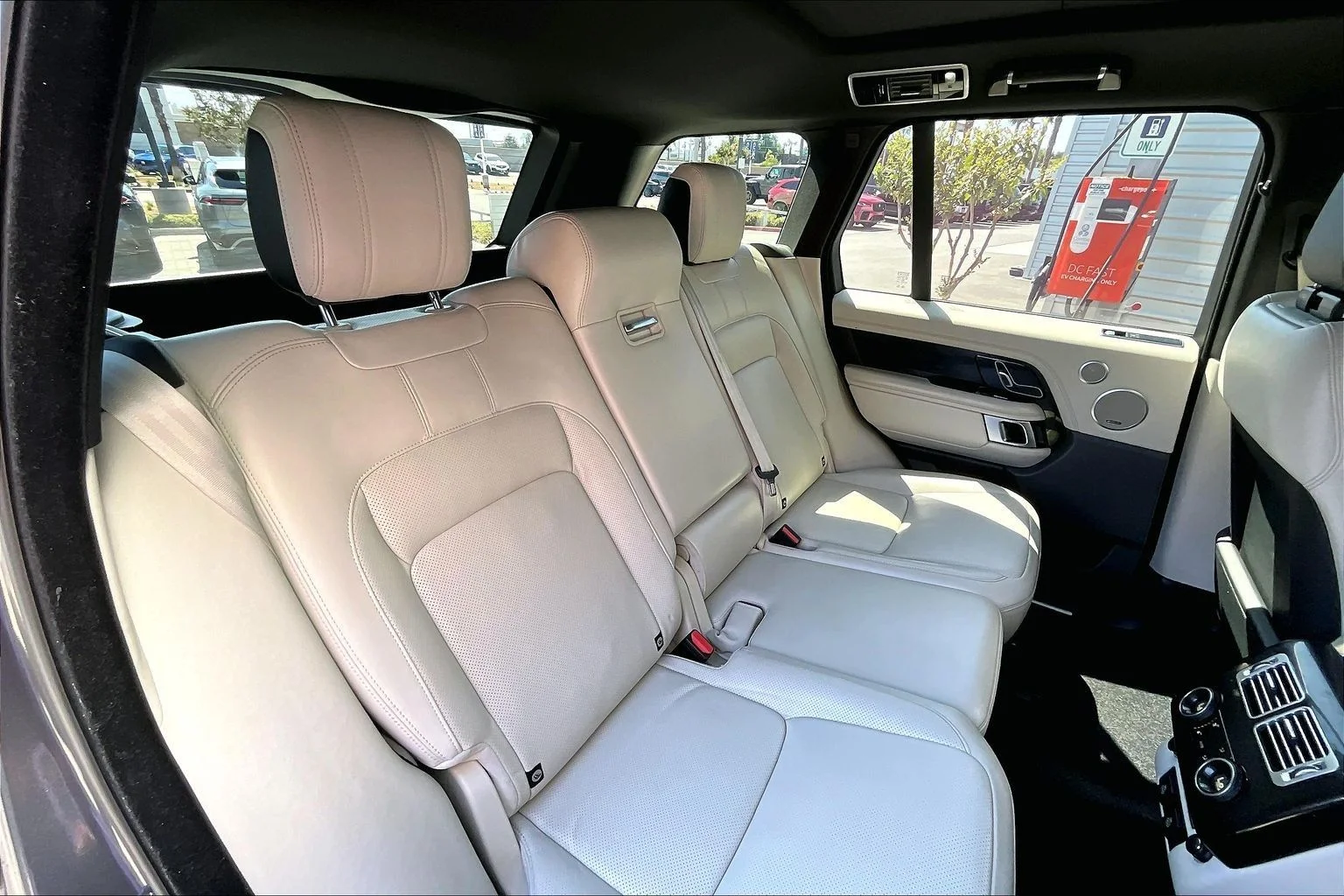 Certified Used 2022 Gray Land Rover Westminster image 27