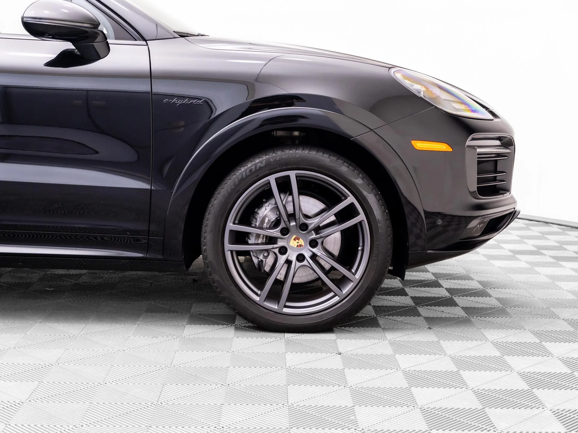 Used 2023 Black Porsche Platinum Edition image 32
