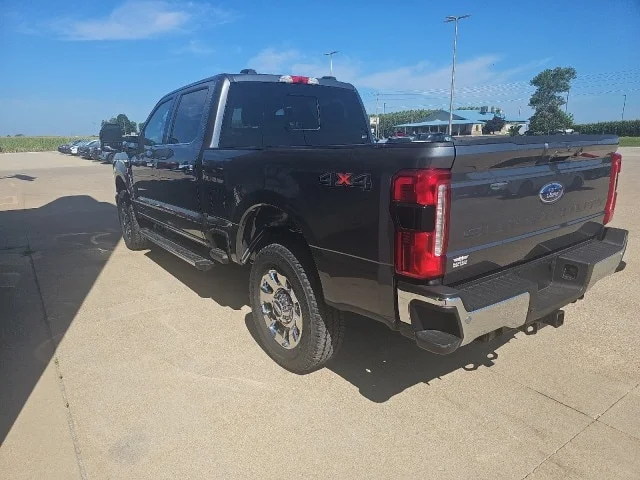 New 2026 Carbonized Gray Metallic Ford F-250® Lariat® image 44