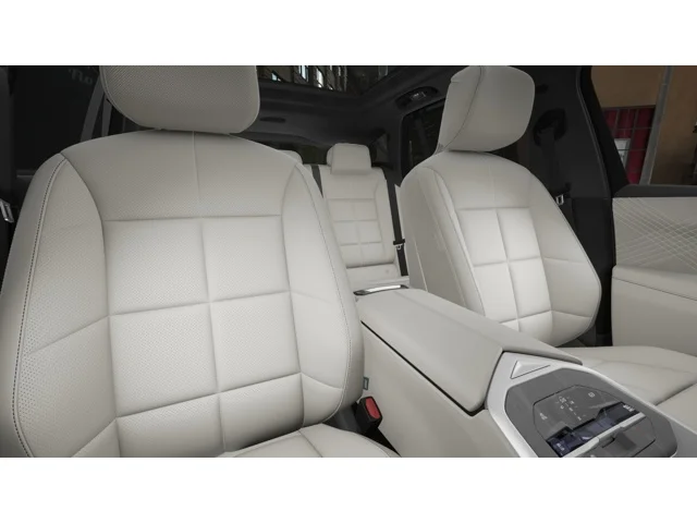 New 2027 Space Silver Metallic BMW  image 11