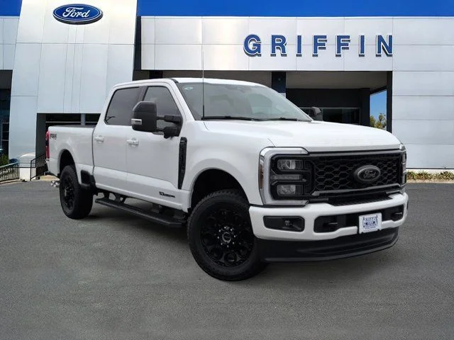 New 2026 Star White Metallic Tri-Coat Ford F-250® Lariat® image 1