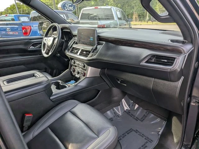 2024 Chevrolet Suburban LT - Photo 36