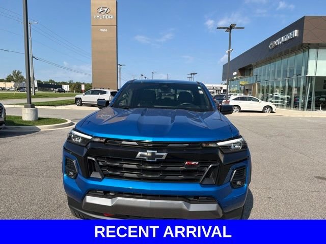 Used 2023 Blue Chevrolet Z71 image 5