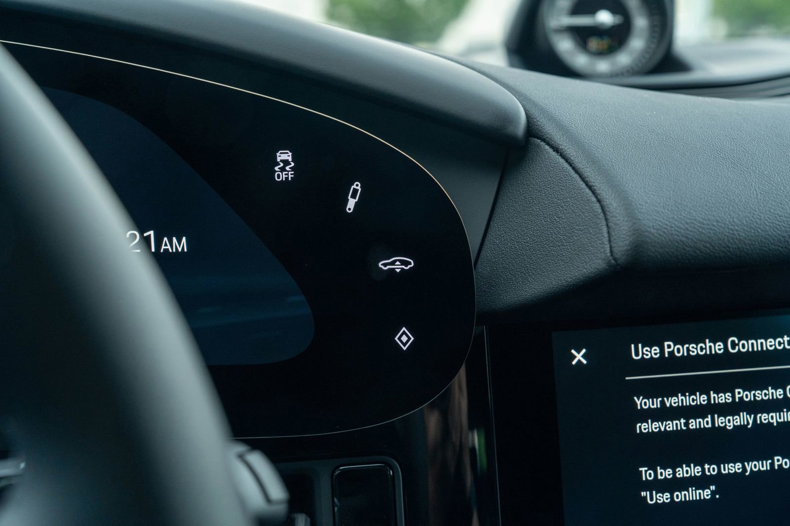 2025 Porsche Taycan Base - Photo 28