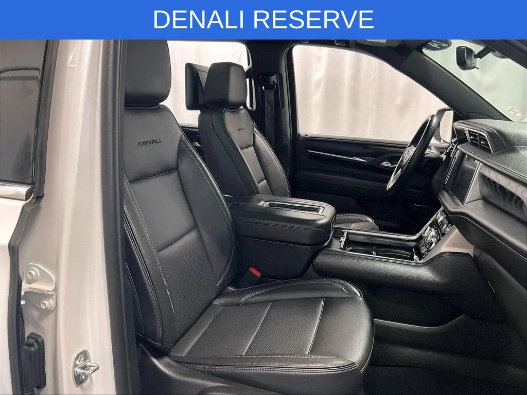 Used 2024 White GMC Denali image 11
