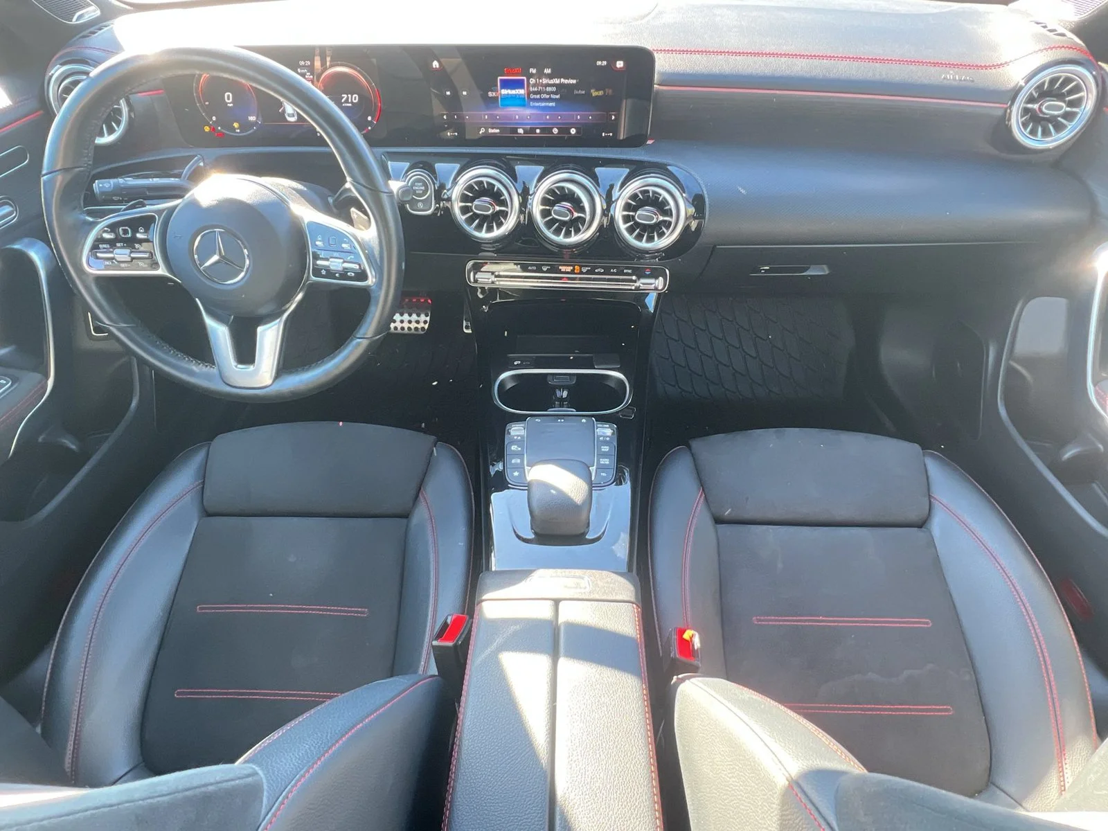 Used 2023 Digital White Metallic Mercedes-Benz CLA 250 image 18