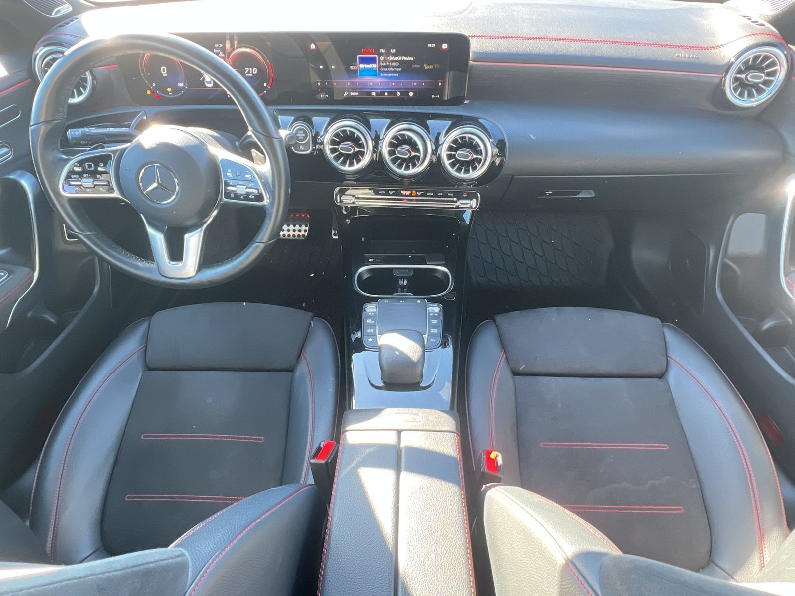 Used 2023 Digital White Metallic Mercedes-Benz CLA 250 image 18