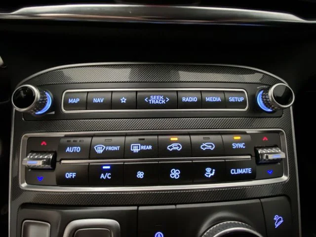 Used 2023 Gray Hyundai XRT image 19