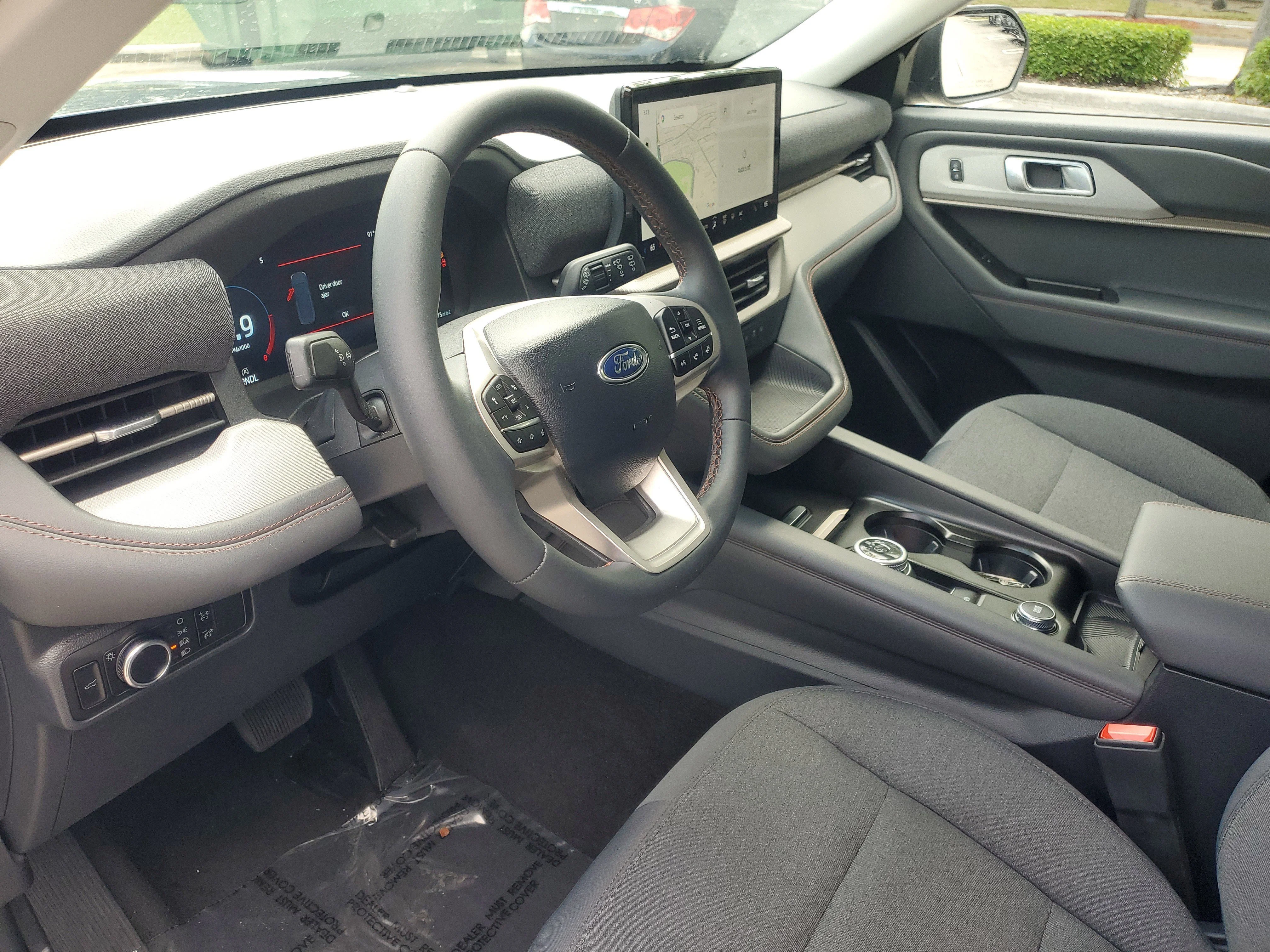 Certified Used 2025 Vapor Blue Ford Active image 18