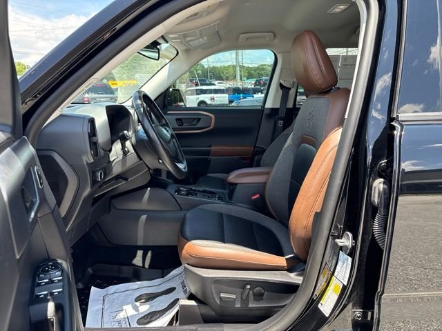 Used 2023 Black Ford Outer Banks image 12