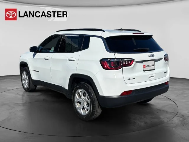 Used 2024 Bright White Clearcoat Jeep Latitude image 5