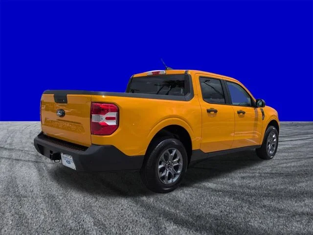 New 2026 Orange Fury Metallic Tri-Coat Ford XLT image 4