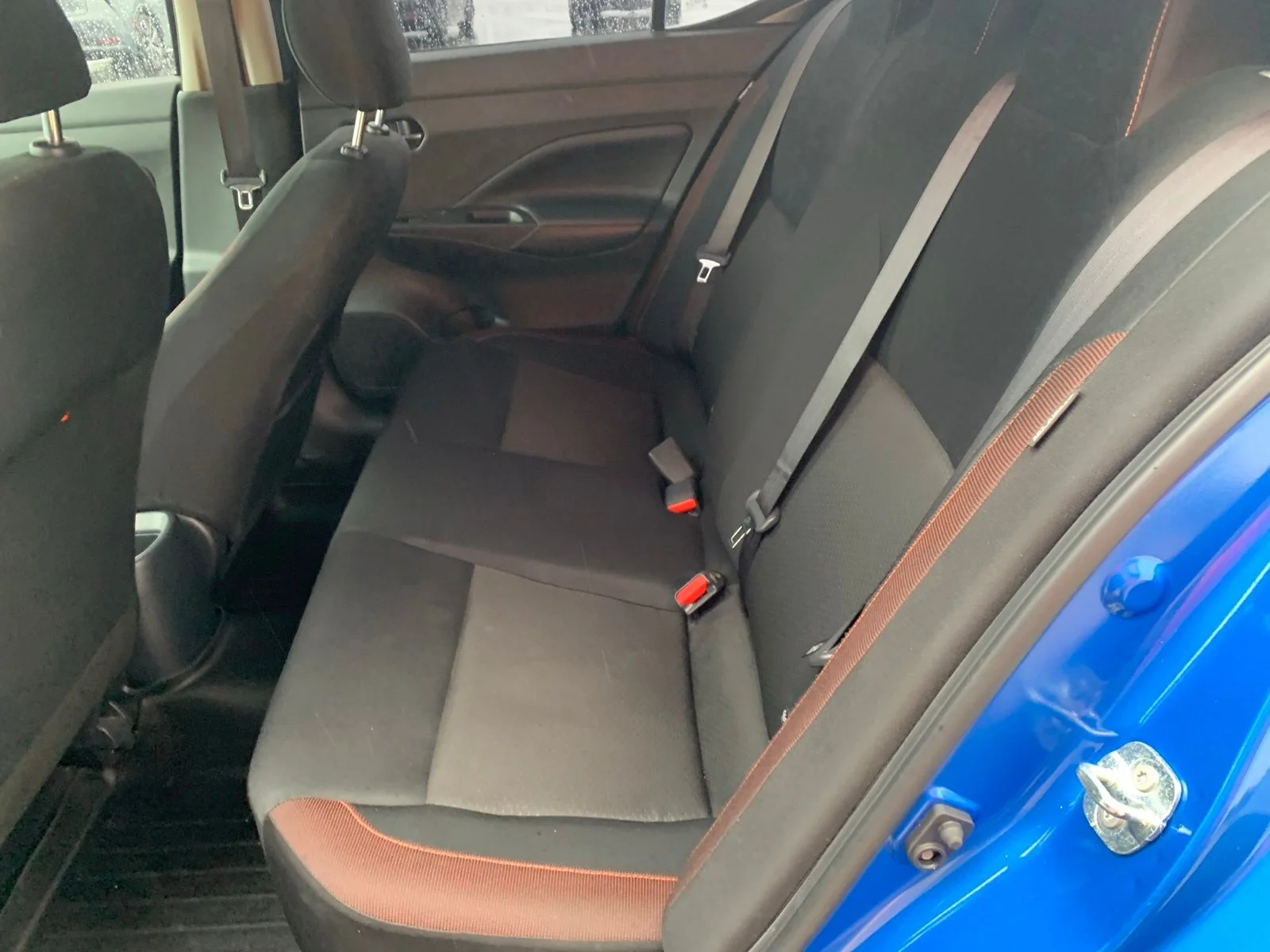 Used 2020 Blue Nissan 1.6 SR image 13